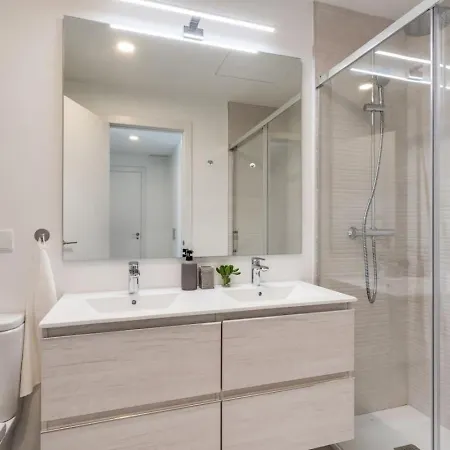 3br With Great Panoramic Views At Oceana Gardens *